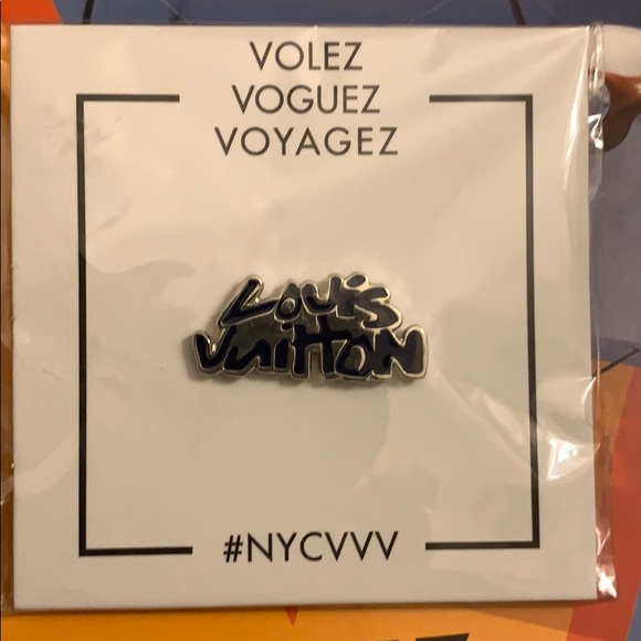 Louis Vuitton Collector’s Pin set - Picture 4 of 6